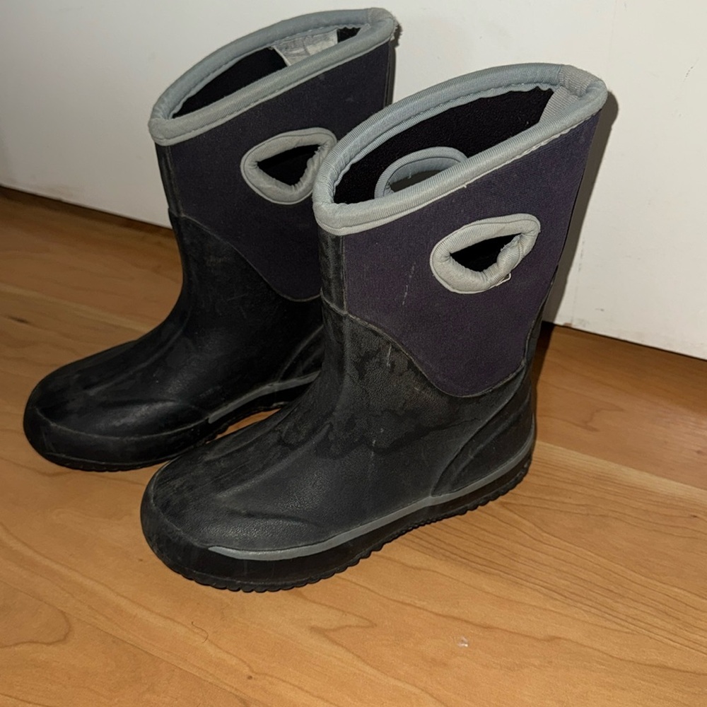 Toddler size 10 boots